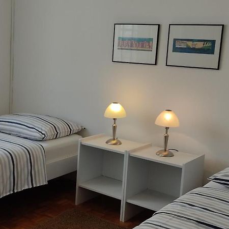 Amazing Seaview Apartment With A Balcony Near The Beach - Kneza Trpimira I Задар Экстерьер фото