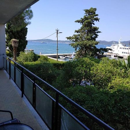 Amazing Seaview Apartment With A Balcony Near The Beach - Kneza Trpimira I Задар Экстерьер фото