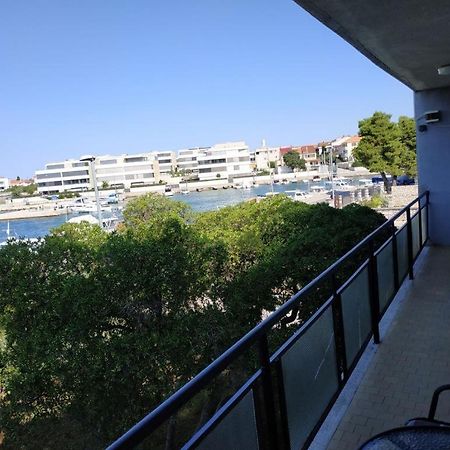 Amazing Seaview Apartment With A Balcony Near The Beach - Kneza Trpimira I Задар Экстерьер фото