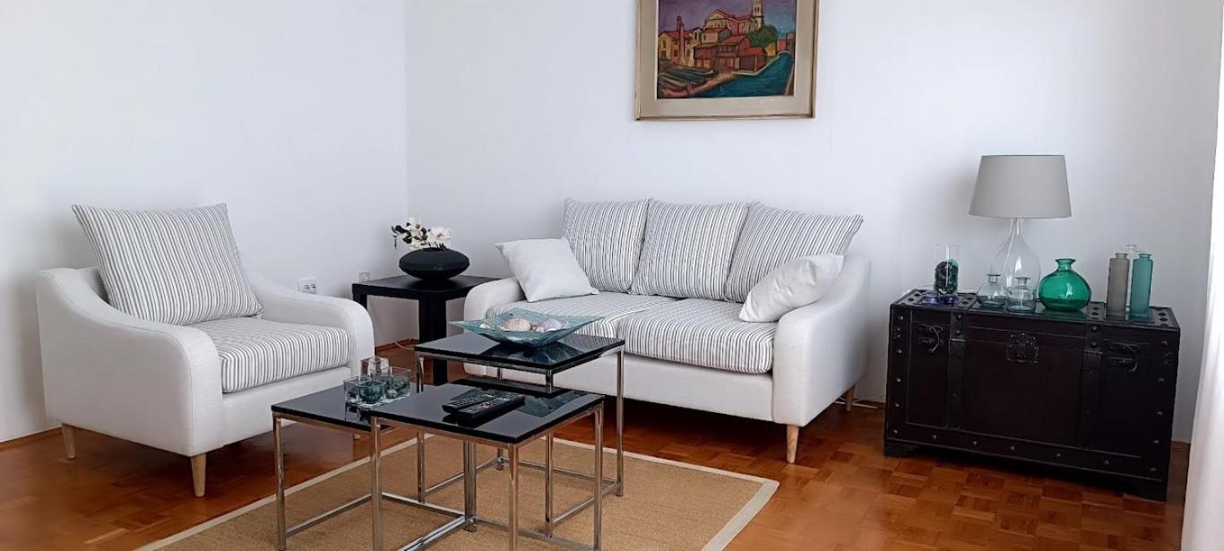 Amazing Seaview Apartment With A Balcony Near The Beach - Kneza Trpimira I Задар Экстерьер фото